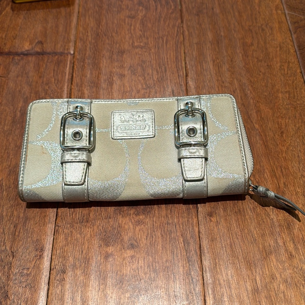 Coach wallet